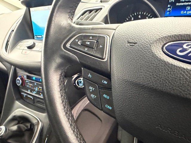 2017 FORD C-MAX 1.0T EcoBoost Titanium MPV 5dr Petrol Manual Euro 6 (s/s) (125 ps) - Photo 12