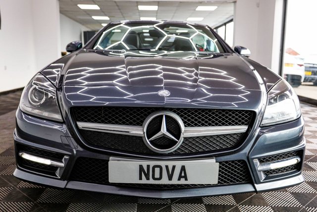 2012 Mercedes-Benz Slk 2.1L Amg Sport 2dr - Photo 8