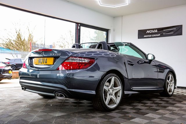 2012 Mercedes-Benz Slk 2.1L Amg Sport 2dr - Photo 10