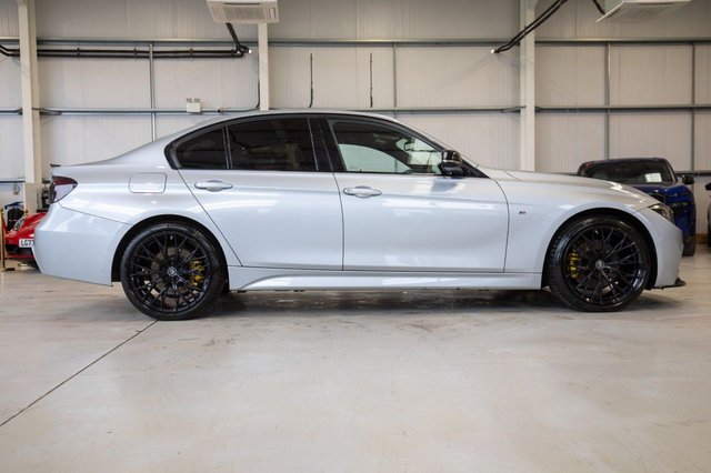 2017 BMW 3 Series 3L M Sport 4dr - Photo 9