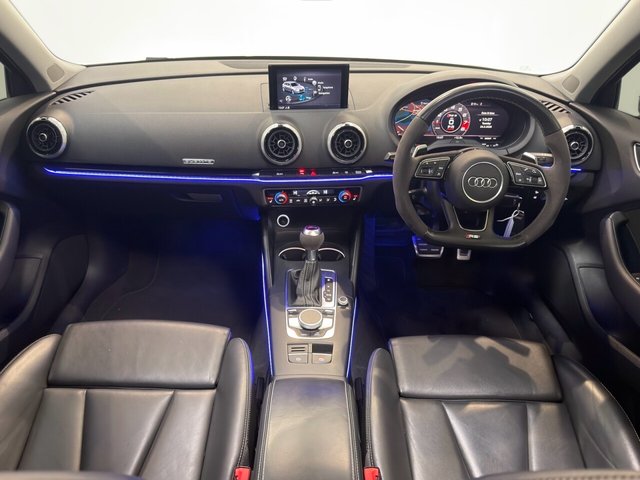 2018 Audi Rs3 - Photo 3