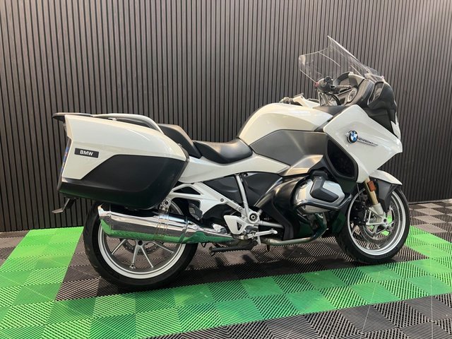 View our BMW R 1250 RT