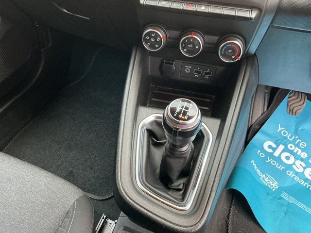 2020 RENAULT CLIO - Photo 12