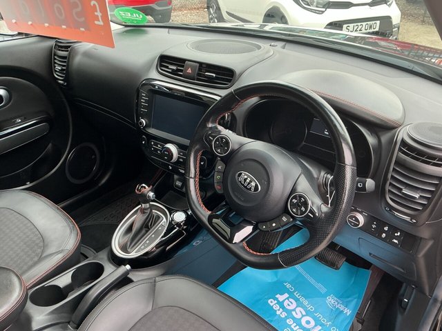 2018 KIA SOUL - Photo 11