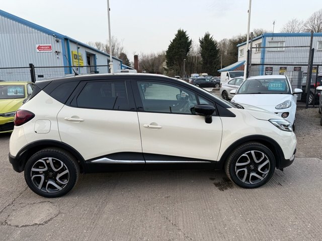 2017 RENAULT CAPTUR 0.9 TCe ENERGY Dynamique S Nav SUV 5dr Petrol Manual Euro 6 (s/s) (90 ps) - Photo 2