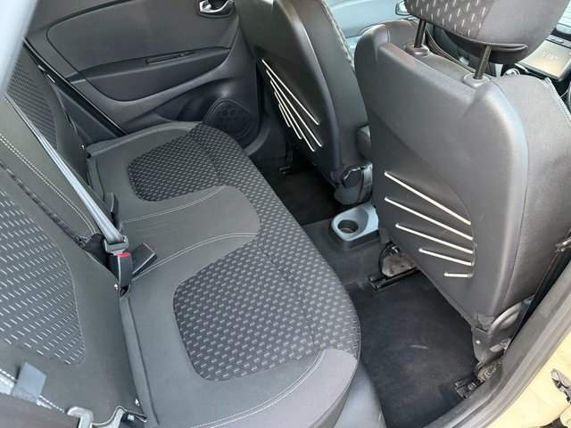 2017 RENAULT CAPTUR 0.9 TCe ENERGY Dynamique S Nav SUV 5dr Petrol Manual Euro 6 (s/s) (90 ps) - Photo 11