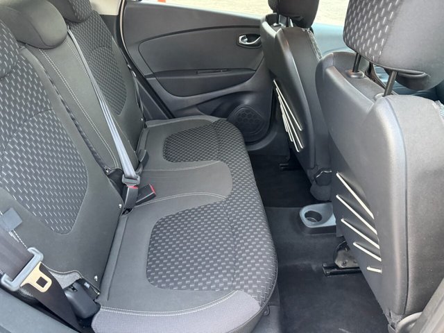 2017 RENAULT CAPTUR 0.9 TCe ENERGY Dynamique S Nav SUV 5dr Petrol Manual Euro 6 (s/s) (90 ps) - Photo 12