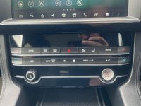 USED 2019 19 JAGUAR F-PACE 2.0 D240 Portfolio SUV 5dr Diesel Auto AWD Euro 6 (s/s) (240 ps) 