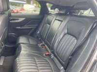 USED 2019 19 JAGUAR F-PACE 2.0 D240 Portfolio SUV 5dr Diesel Auto AWD Euro 6 (s/s) (240 ps) 