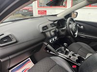 USED 2019 19 RENAULT KADJAR 1.3 TCe Iconic SUV 5dr Petrol Manual Euro 6 (s/s) (140 ps) 