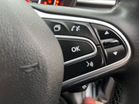 USED 2019 19 RENAULT KADJAR 1.3 TCe Iconic SUV 5dr Petrol Manual Euro 6 (s/s) (140 ps) 