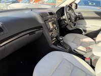 USED 2010 10 SKODA OCTAVIA 1.8 TSI Laurin & Klement Estate 5dr Petrol DSG Euro 4 (160 ps) **HPI CLEAR~LEATHER~SENSORS**