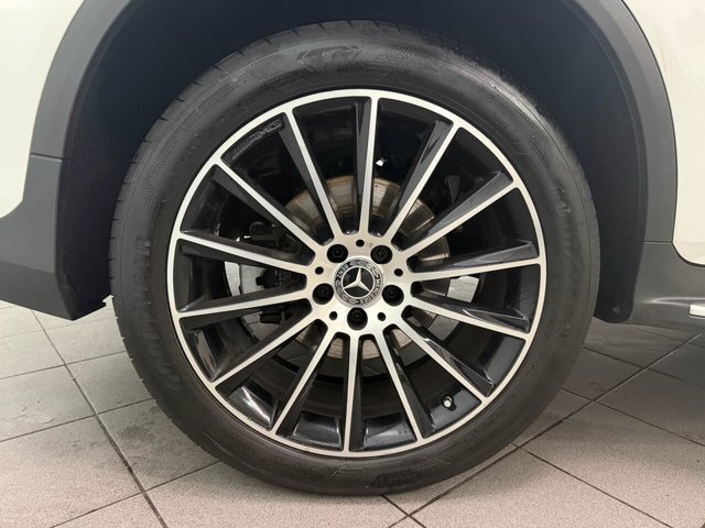 2019 Mercedes-Benz Glc 2L Amg Night Edition 5dr - Photo 11