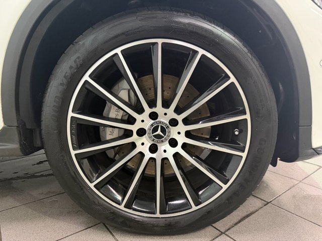 2019 Mercedes-Benz Glc 2L Amg Night Edition 5dr - Photo 12