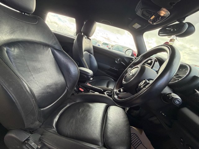 2016 MINI Hatch 2L Cooper S Works 3dr - Photo 9