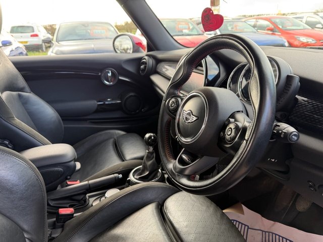 2016 MINI Hatch 2L Cooper S Works 3dr - Photo 10