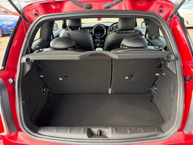 2016 MINI Hatch 2L Cooper S Works 3dr - Photo 11