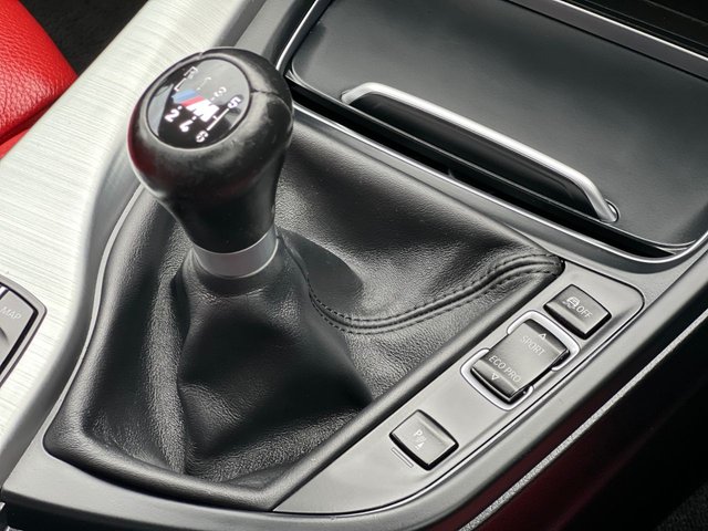 2017 BMW 3 SERIES - Photo 9