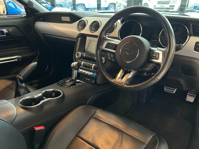 2016 FORD MUSTANG 2016 5.0 V8 GT Fastback 2dr Petrol SelShift Euro 6 (416 bhp) - Photo 3