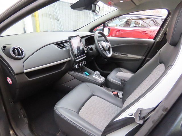 View our RENAULT ZOE