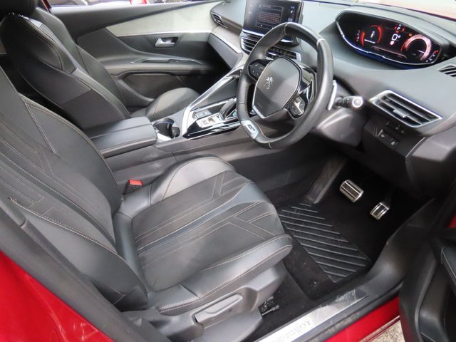 View our PEUGEOT 3008