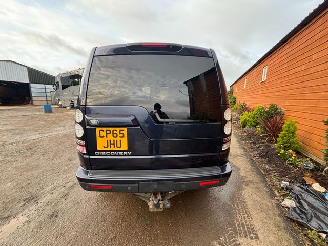 View our LAND ROVER DISCOVERY 4