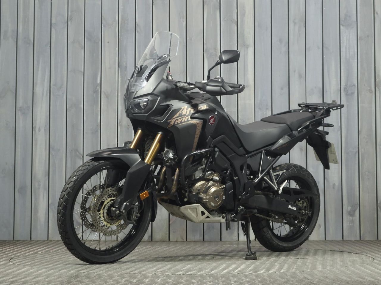 HONDA CRF1000L AFRICA TWIN