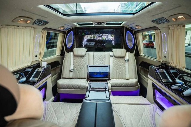 View our MERCEDES-BENZ V-CLASS