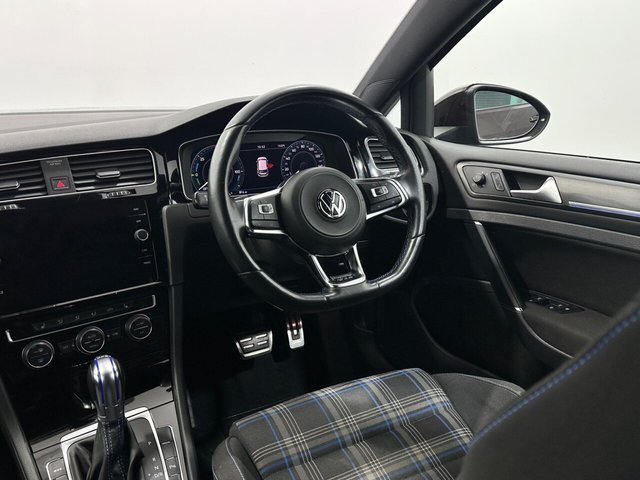2018 Volkswagen Golf - Photo 12