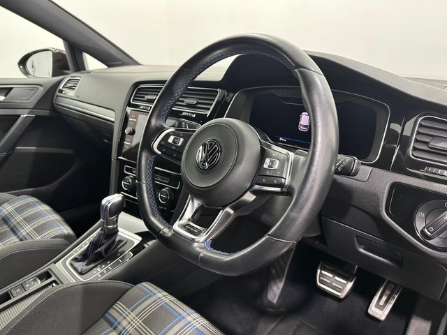 2018 Volkswagen Golf - Photo 11