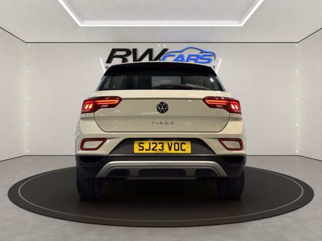 2023 Volkswagen T-Roc 1.5L Life 5dr - Photo 4