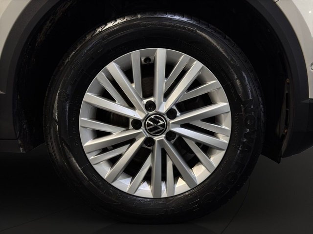 2023 Volkswagen T-Roc 1.5L Life 5dr - Photo 8