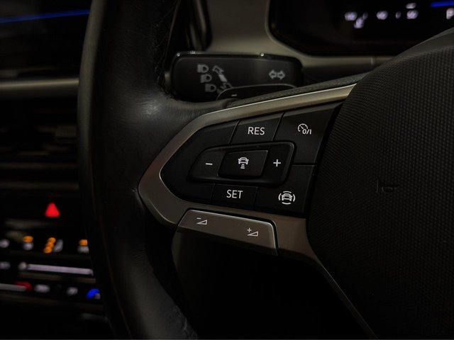 2022 Volkswagen T-Roc 1.5L Life 5dr - Photo 12