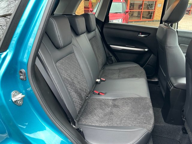 2023 SUZUKI VITARA - Photo 4