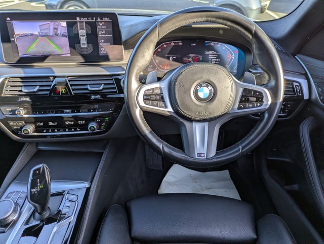 2022 BMW 5 Series 2L M Sport 4dr - Photo 6
