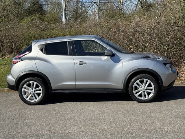 2017 NISSAN JUKE - Photo 6