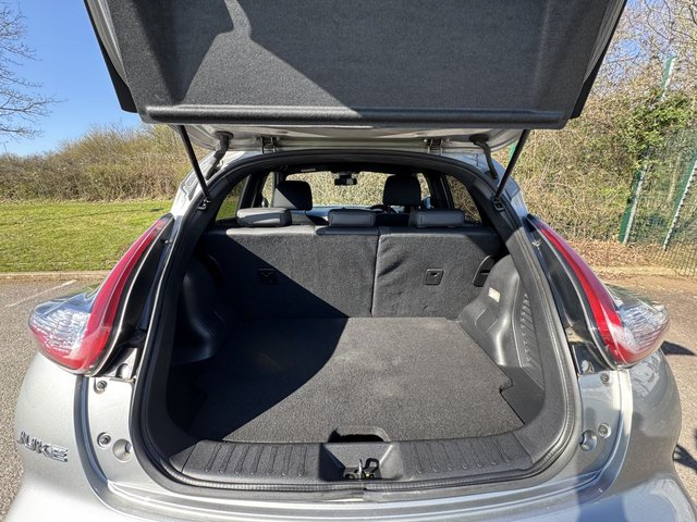 2017 NISSAN JUKE - Photo 11