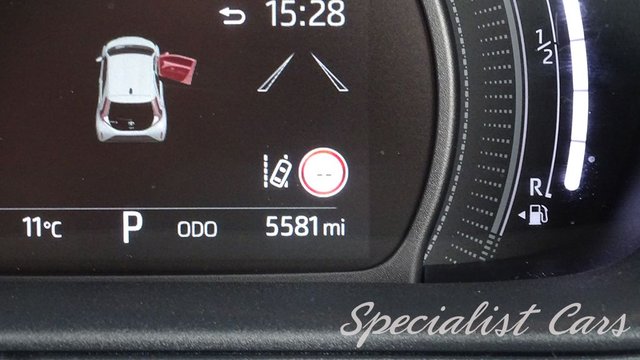 2024 TOYOTA AYGO X - Photo 3