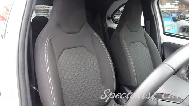 2024 TOYOTA AYGO X - Photo 9