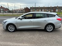 USED 2022 71 FORD FOCUS 1.0T EcoBoost MHEV Titanium Estate 5dr Petrol Hybrid DCT Euro 6 (s/s) (125 ps) 1 OWNER FROM NEW* SERVICE HISTORY* AUTOMATIC* SAT NAV* PARKING SENSORS* CRUISE CONTROL* ELECTRIC HANDBRAKE* LANE / SPEED ASSIST* ECO / SPORT MODE* AUTO START / STOP* TRACTION CONTROL