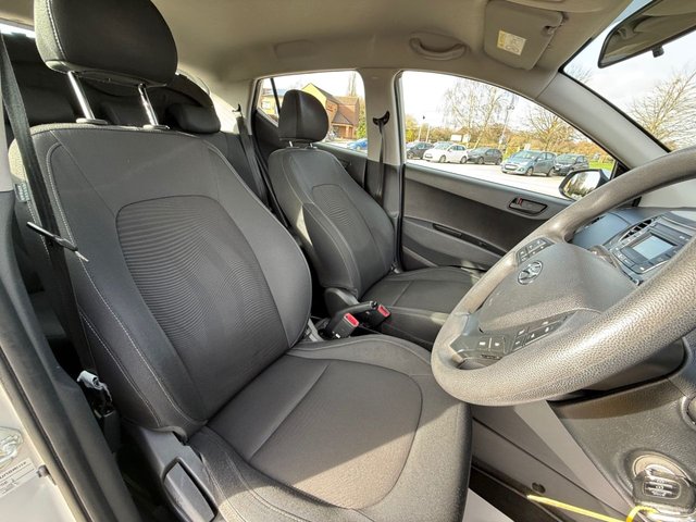 2017 Hyundai I10 1.2L Se 5dr - Photo 3