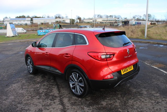 2016 RENAULT KADJAR 2016 1.5 dCi Signature 2016,Sat Nav,19*Alloys,DAB,Glass Roof,74mpg,£20 Tax,F.S.H - Photo 9