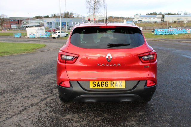 2016 RENAULT KADJAR 2016 1.5 dCi Signature 2016,Sat Nav,19*Alloys,DAB,Glass Roof,74mpg,£20 Tax,F.S.H - Photo 10