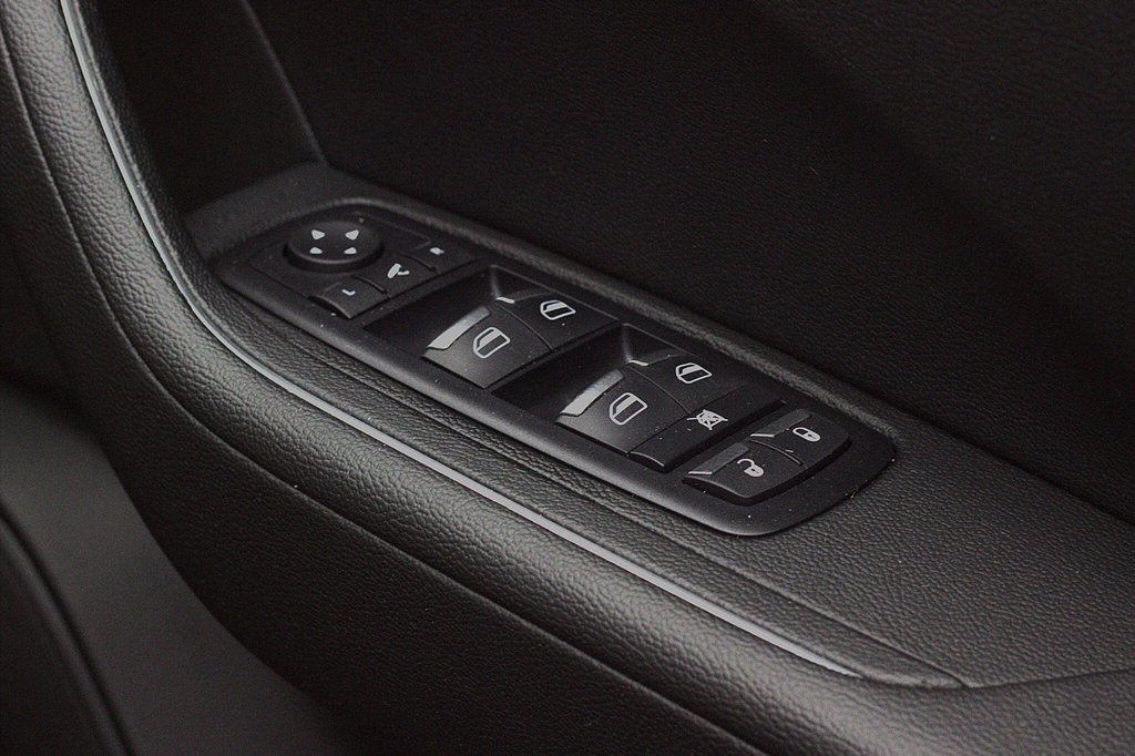 USED 2018 18 MASERATI LEVANTE 3.0D V6 ZF 4WD Euro 6 (s/s) 5dr FREE 12 MONTHS WARRANTY +