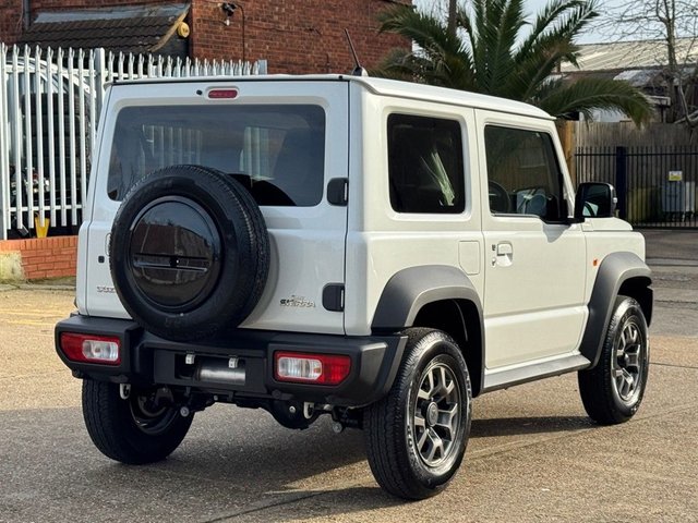 2025 SUZUKI JIMNY - Photo 4