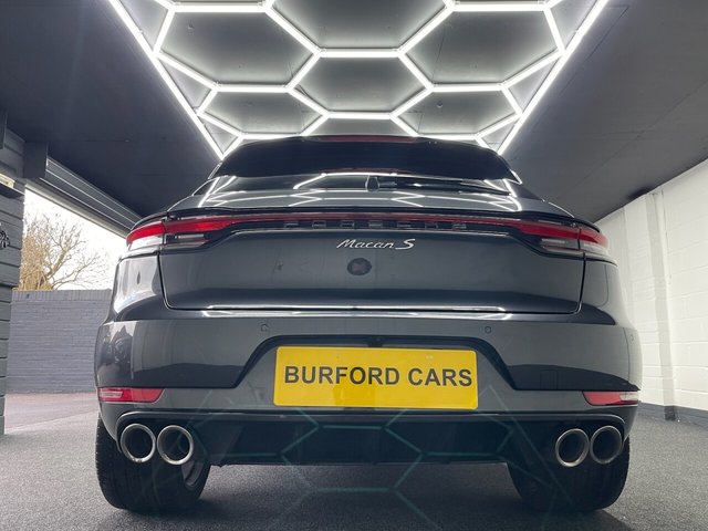 2019 Porsche Macan 3L S 5dr - Photo 7