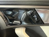 USED 2013 63 JAGUAR F-TYPE 5.0 V8 S Convertible 2dr Petrol Auto Euro 5 (s/s) (495 ps) ABSOLUTELY BEAUTIFUL F TYPE V8 IN THIS COLOUR COMBO + ONLY 38K MILES