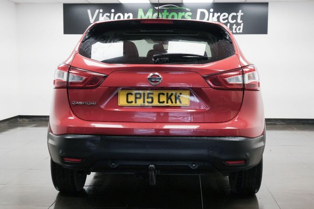 2015 NISSAN QASHQAI 1.2 DIG-T n-tec+ 2WD Euro 5 (s/s) 5dr - Photo 3