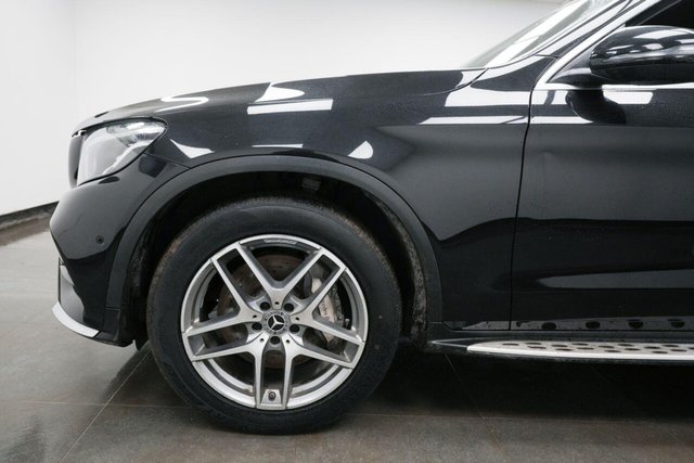 2017 MERCEDES-BENZ GLC 2.1 GLC250d AMG Line G-Tronic 4MATIC Euro 6 (s/s) 5dr - Photo 6