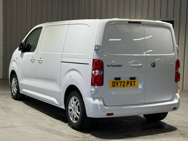 2022 VAUXHALL VIVARO - Photo 2